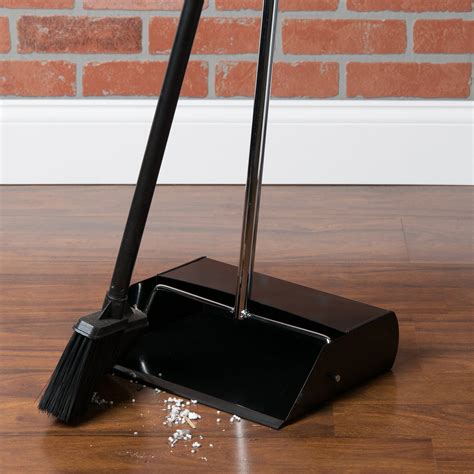 Continental Commercial Dust Pan, 30.5" - WebstaurantStore