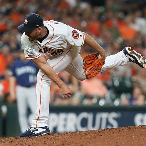 Sinker Baseball 的图像结果