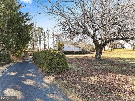3274 Hillside Dr, Chalfont, PA 18914 | Homes.com