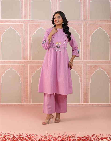 SUNEHRI MIRROR BLOOM PURPLE EMBROIDERED KURTA SET – Studio Misri