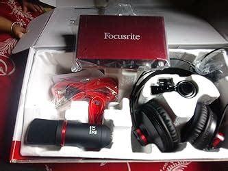 Focusrite Scarlett 2i2 Studio 2nd Gen USB Audio Interface and Recording ...
