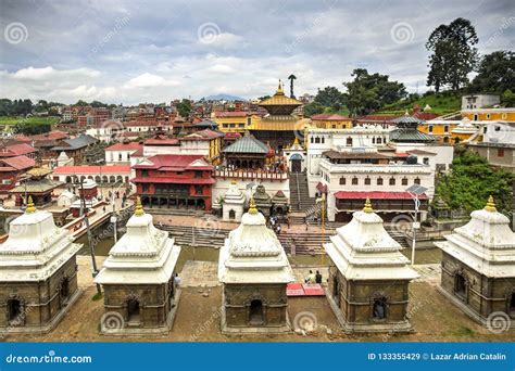 Pashupatinath Temple, Nepal Editorial Stock Image - Image of attraction ...