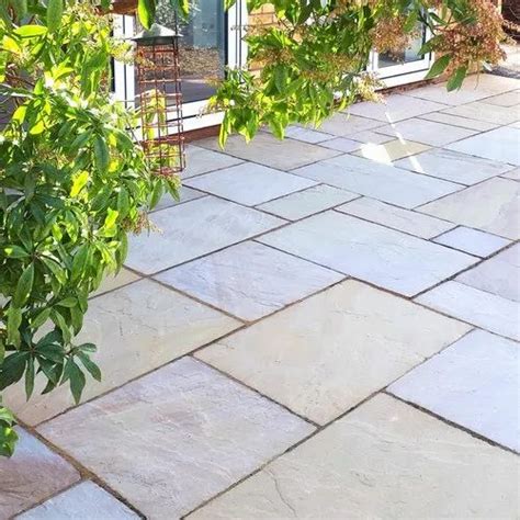 Outdoor Tiles - Grey Sandstone Tile/Sandstone Pavers Trader - Retailer ...