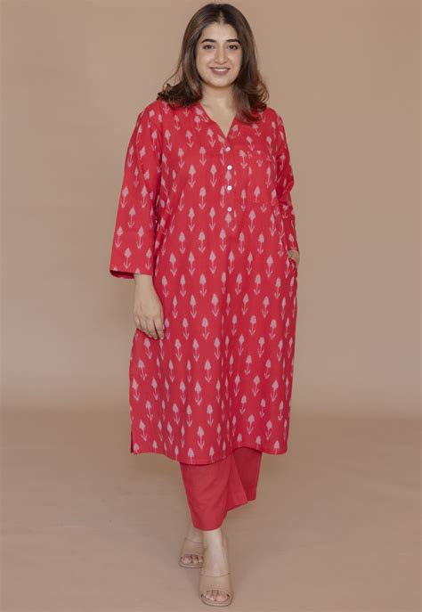 Rusha Red Handloom Ikkat Cotton Straight Kurta – THE INDIAN ETHNIC CO.