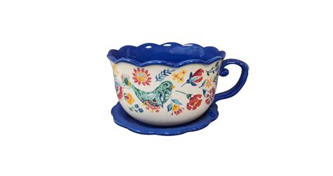 Ree Drummond's Ceramic Cow Planters Are Udderly Adorable