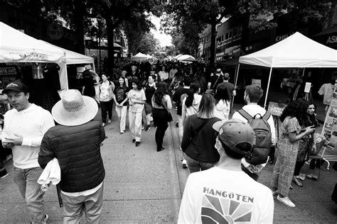 A Street Fair in the U-District — Emerald City Dispatch