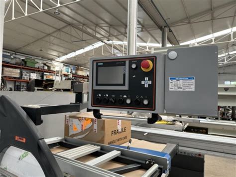 3-digit format saw Griggio Quadra 400 in Rebordosa, Porto, Portugal
