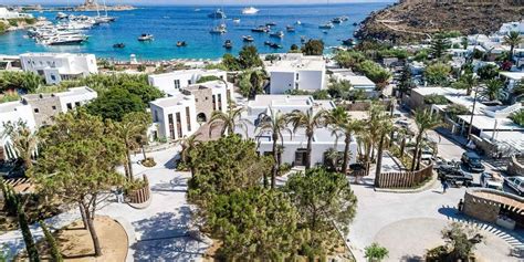 Private Transfer To Mykonos Beach Clubs With Luxury VAN - Psarou, Mykonos