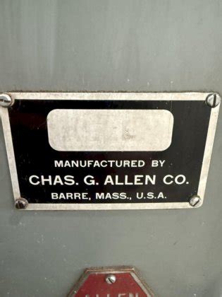 6-SPINDLE ALLEN VARIABLE-SPEED GANG DRILL. #0550325 in Toledo, OH, USA