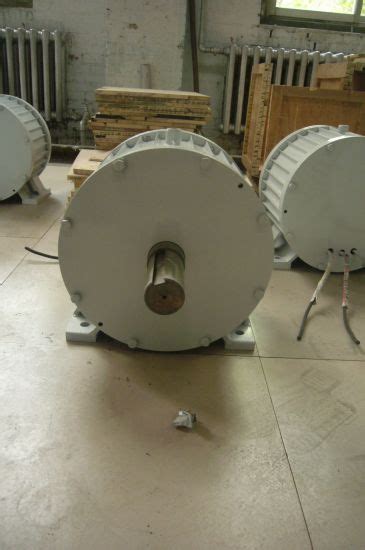 Cina Alternatore a magnete permanente di Ff-3kw/273rpm/AC380V (PMG/PMA ...