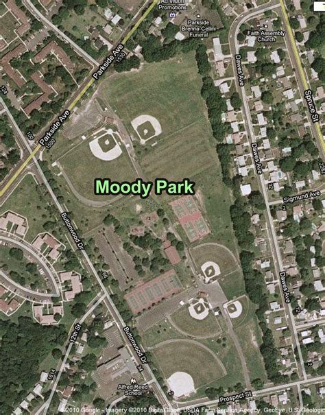 Ewing authorizes payment for fence around Moody Park football field ...