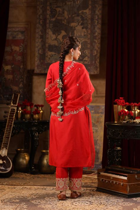 Shop Red Chanderi Silk Dori-Sequin Embroidered Suit Set- Elegant Ethnic ...