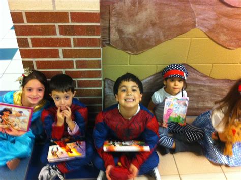 Kindergarten@Birnham Woods Elementary: Storybook Character Parade