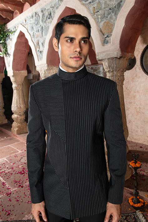 MAZE BANDHGALA SUIT – Abkasa Designer Apparels Pvt. Ltd.