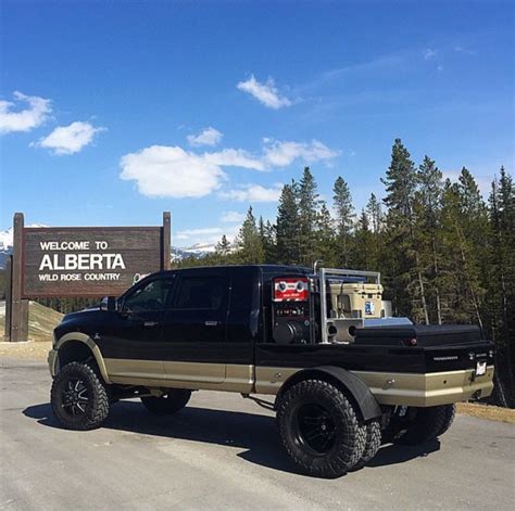 Pipeline Custom Welding Rigs - Navajo rig welder | Rig welder, Welding trucks, Pipeline ...