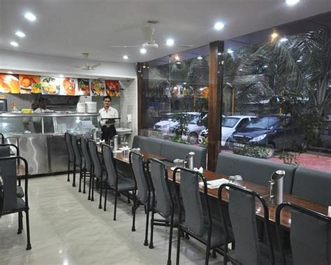 OYO 7693 SAISH HOTEL (Shirdi) - Hotel Reviews, Photos, Rate Comparison ...