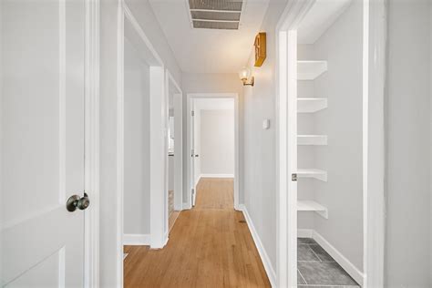 Building Interior 的图像结果