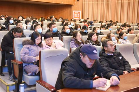 内蒙古工业大学铸牢中华民族共同体意识培训教育隆重开班-内蒙古工业大学