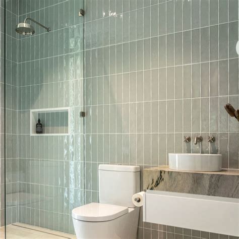 25 Vertical Tile Shower Ideas To Transform Your Bathroom