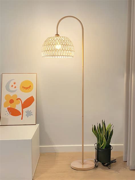 Rattan Arch Floor Lamp – Vakkerlight