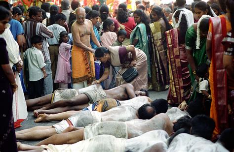 Vera Markus | HINDUISMUS