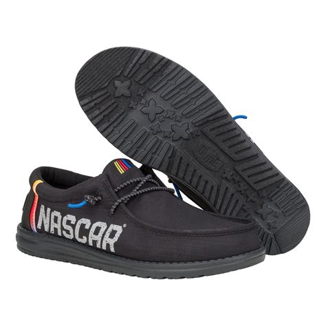25 Best Gifts for NASCAR Fans in 2025