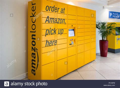 Amazon Locker Pickup Process 的图像结果