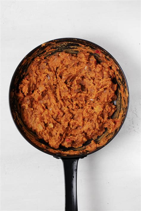 15-Minute, Smoky Vegan Refried Beans | The Full Helping