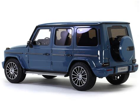 2018 Mercedes-Benz G class W463 1:18 Minichamps diecast scale model car ...