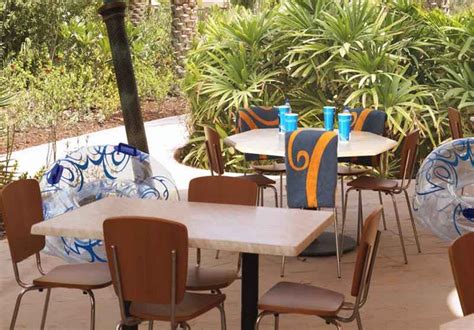 Immerse Yourself In A Delicious Food Trail At These High-end ...