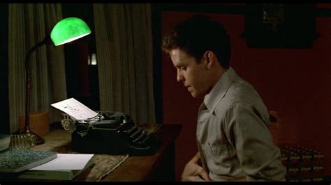 Sophie's Choice (1982) Screencap | Fancaps