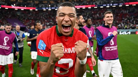 Why do players swap shirts in soccer? Explaining tradition of ...