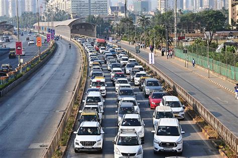 Mumbai: Lionel Messi’s Wankhede Event Triggers Heavy Traffic At Marine ...