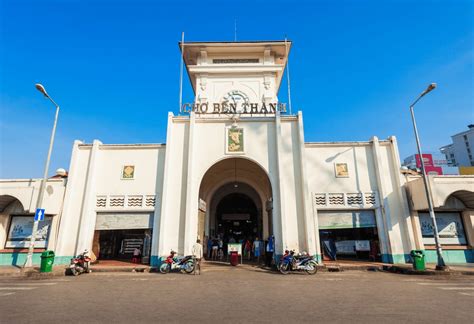 Vietnam Airlines | Chợ Bến Thành: Nét phác họa về một trung tâm giao ...