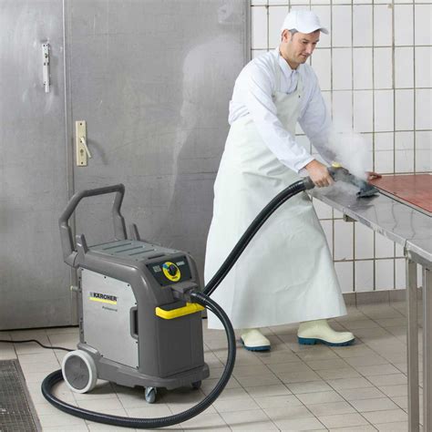 How Does Steam Cleaning Work? | Kärcher Hire