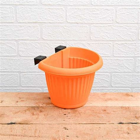 Buy 7.9 inch (20 cm) Bello Railing D Shape plastic Planter (Orange ...