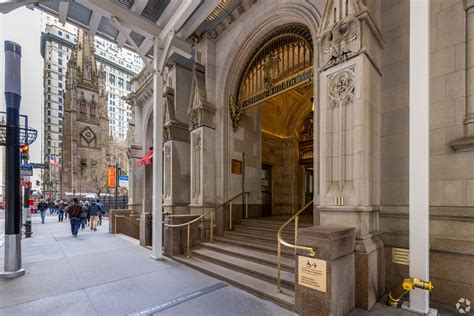 111 Broadway, New York, NY 10006 - 1 Trinity Centre | LoopNet