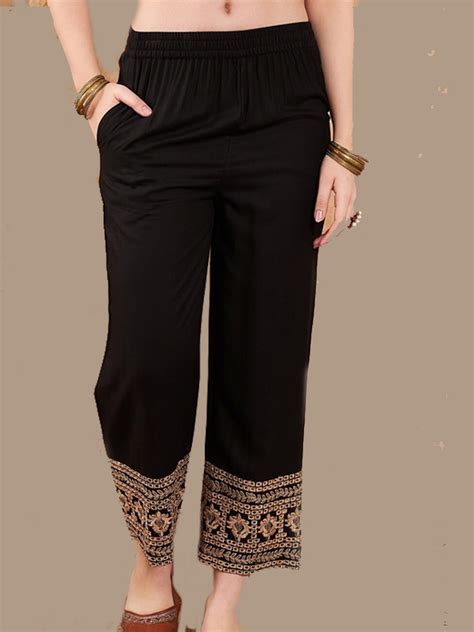 7 Beautiful Mohri Designs For Plain Palazzos In 2025 | Herzindagi