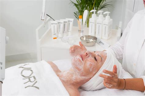 Nimue Deep Cleansing facial