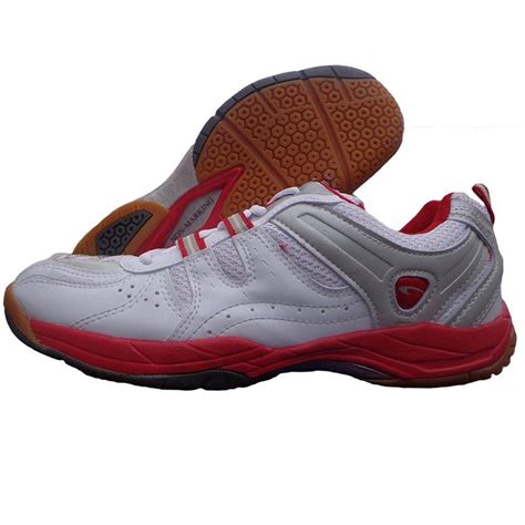 PRO ASE Court Table Tennis shoe red white - Buy on PRO ASE Court Table ...