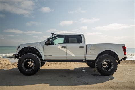 2020 Ford F-250 Platinum MEGAREXX MegaRaptor