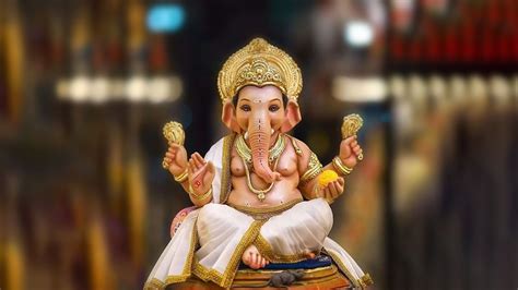 Lord Ganesh Blur Bokeh Background HD Ganesh Chaturthi Wallpapers | HD ...