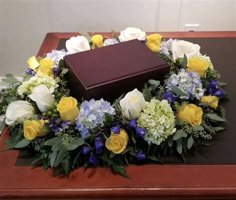Concord Flower Shop|Cremation Urn Surround|Concord | Funeral urn ...