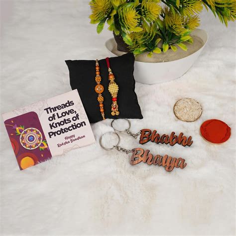 Chiraiyaa Bahiya and Bhabhi Keychain with Bahiya and Bhabhi Combo ...