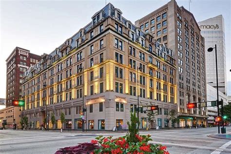 THE CINCINNATIAN HOTEL, CURIO COLLECTION BY HILTON (Cincinnati) - Hotel ...