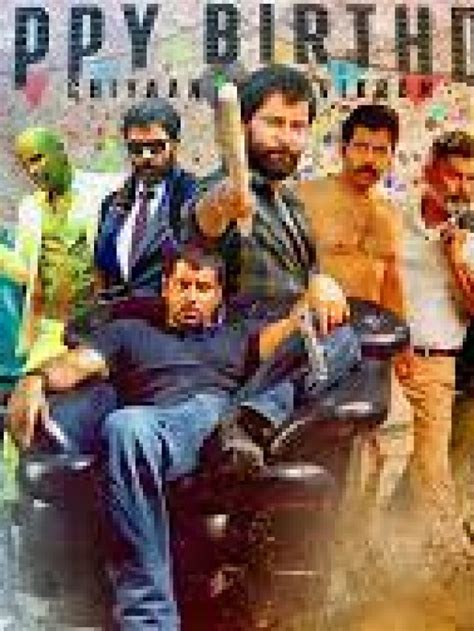 Actor Vikram celebrates 57th birthday with fans trending #HBDChiyaan ...