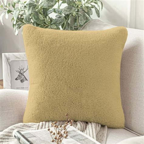 Buy LUXE HOME Set of 2 Fuzzy Cushion Covers - 40x40cm from Luxe Home at ...
