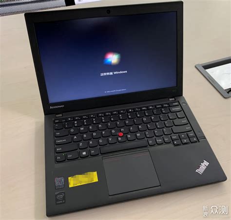 联想ThinkPad X1 Carbon 2017 (Core i7, Full-HD) 笔记本评测 - Notebookcheck