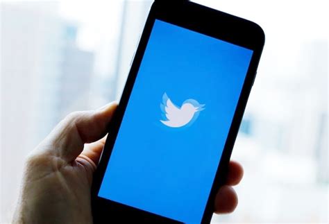 Twitter stock slips 25% from 52 week high amid tussle over Indian IT ...