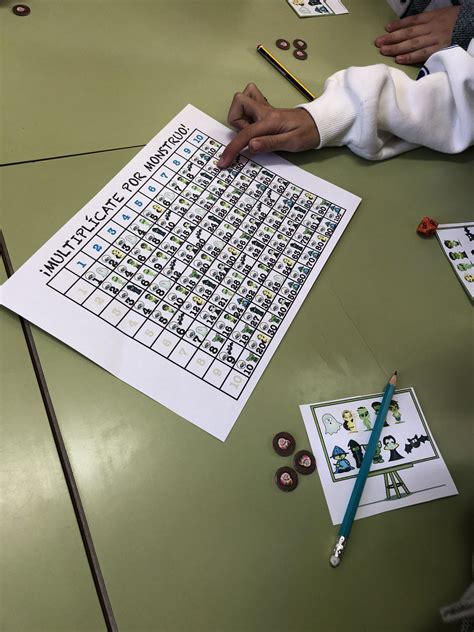 ¡MULTIPLÍCATE POR MONSTRUO! - Aula en Juego